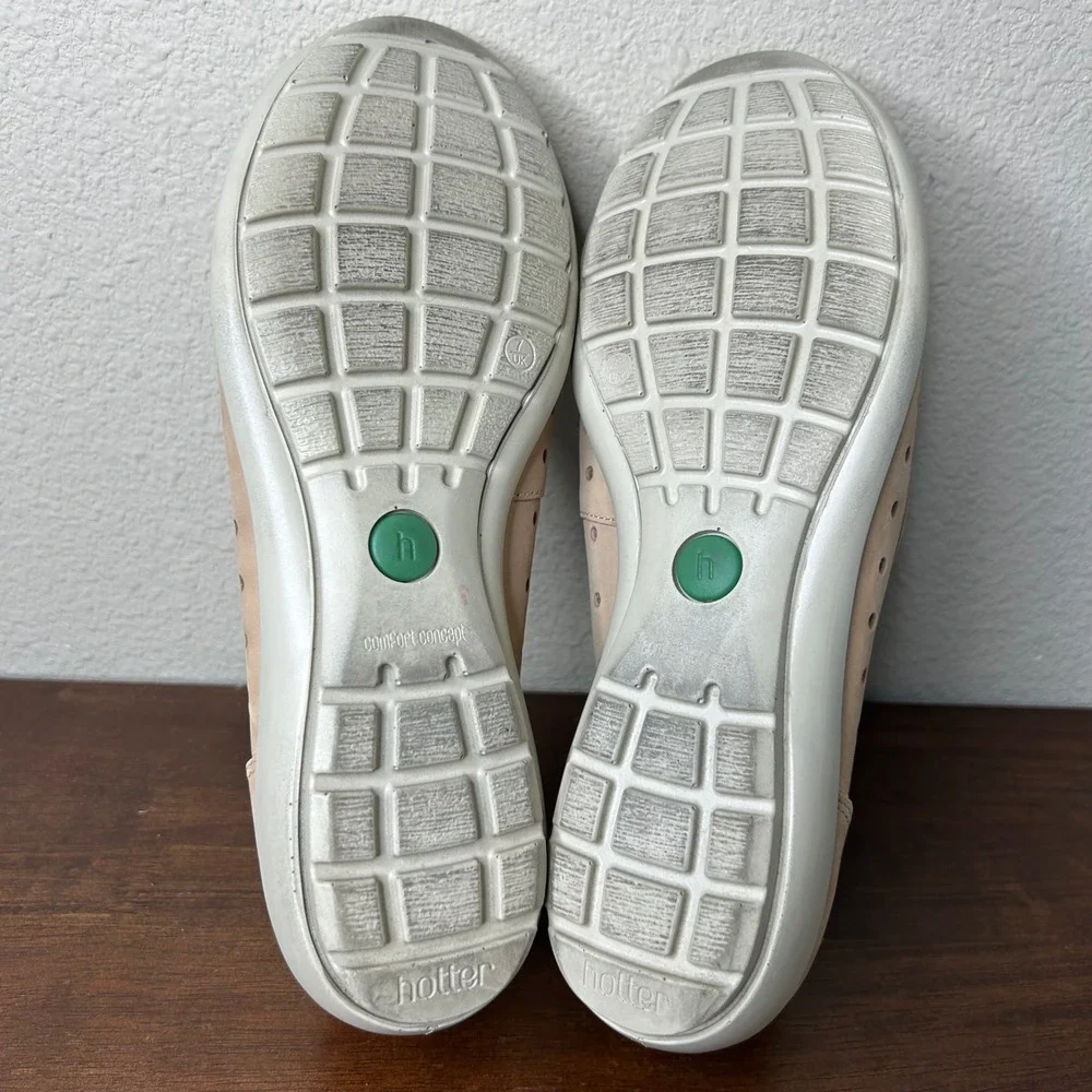 Hotter Flats US 9 EU 41 Livvy Tan Suede Perforated Comfort‎ Ballet